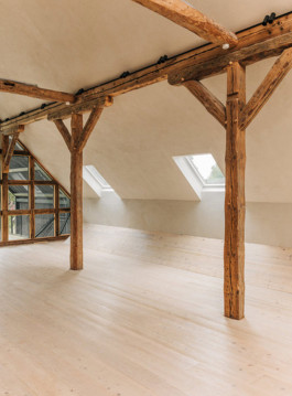  Practice Yoga Berlin